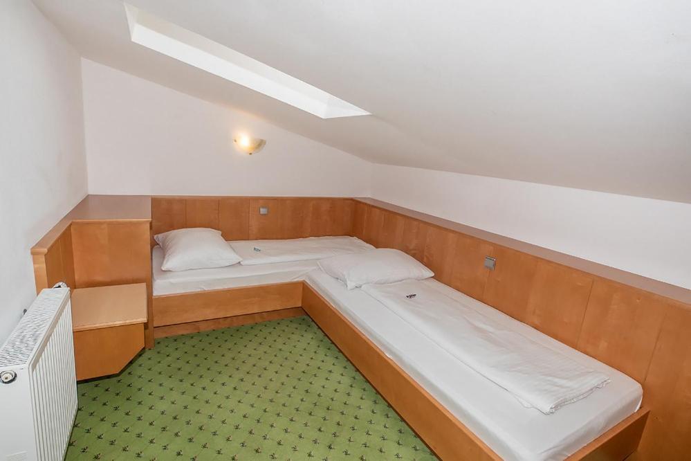 Wiesenhof Hotel 3*